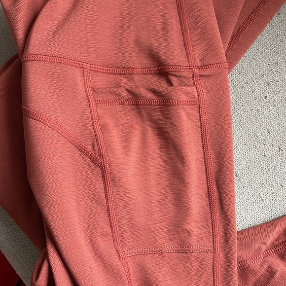 *NWT* Born Primitive leggings size L - Picture 4 of 6